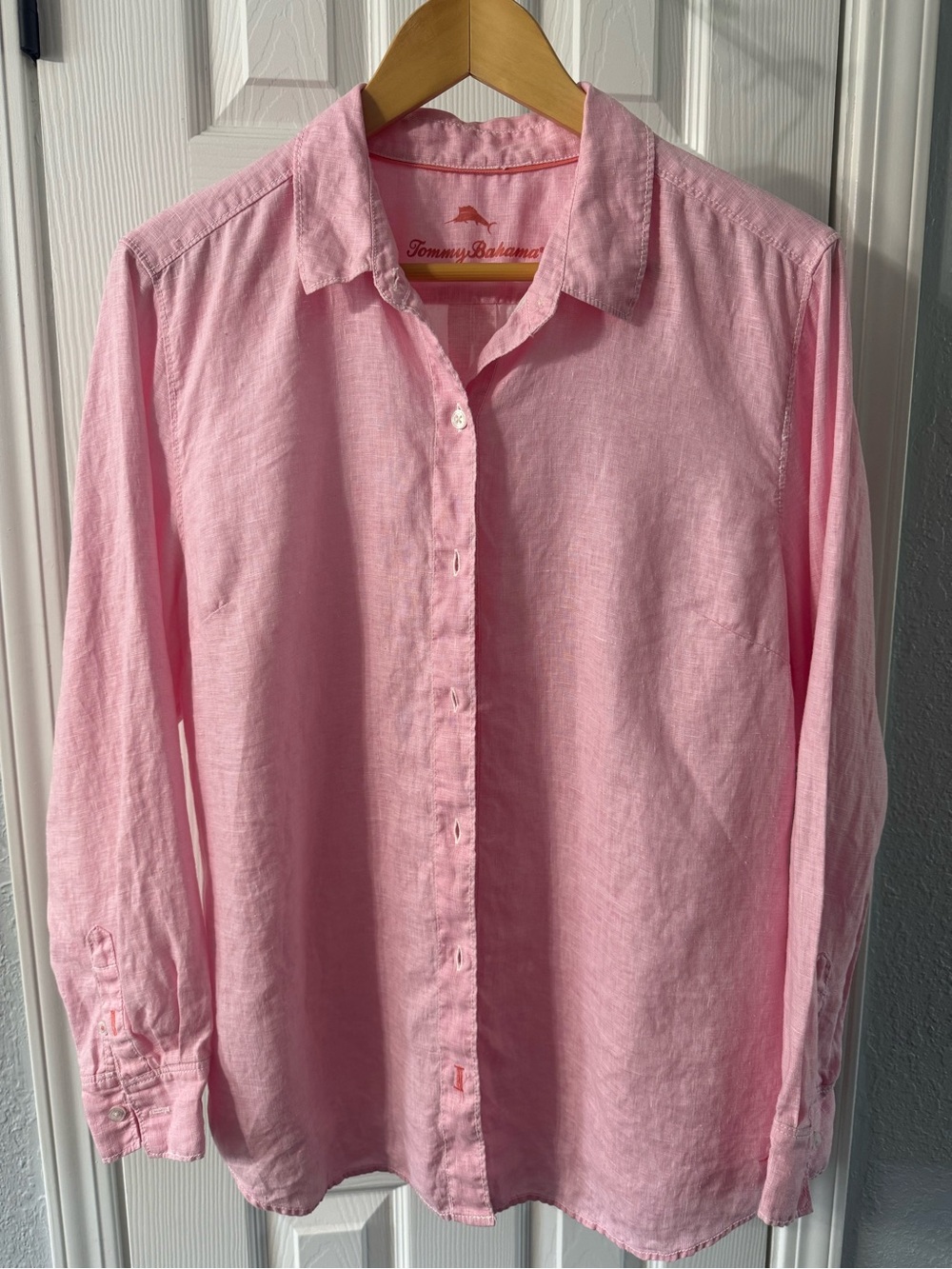 Women’s Tommy Bahama Pink Linen Button-Down Shirt
